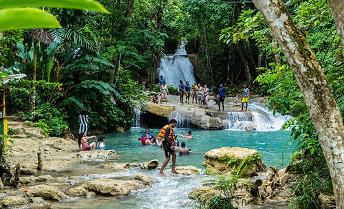 Hotel | Blue Hole Ocho Rios | Shopping